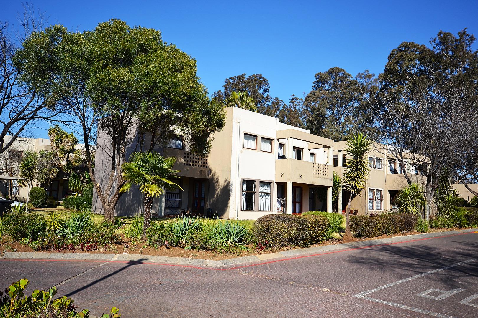 2 Bedroom Townhouse for Sale - Gauteng